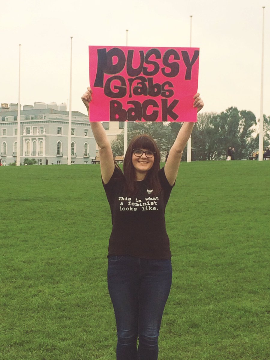 5050Parliament's tweet photo. Love It @SarahVStaples We want more pussy in Parliament 💪💪💪#womensmarchlondon SIGN https://t.co/U8rnkFvC3n @YoungLabWomen @fawcettsociety https://t.co/Bx87der2zv