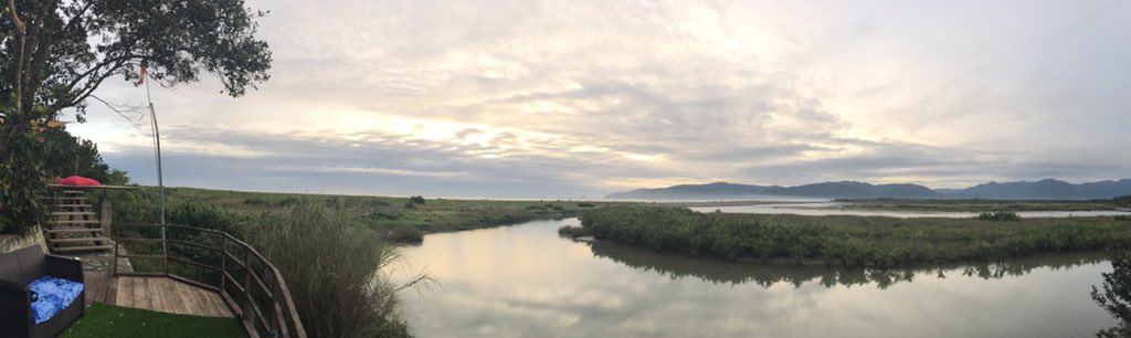 jodijodegu's tweet photo. Calm mornings like this ☀️. #glamping #easyadventure
And I have to say, this camp has the best night sky so far 🌌 https://t.co/NFLVD4oQ7j