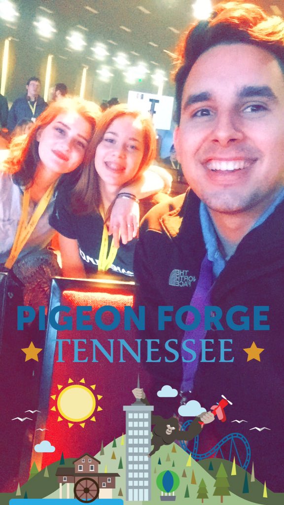 KodakSummit's tweet photo. #Rez17 Session 3!!! Get excited! #follow 

@24villareal @OliviaHerbert5 https://t.co/tNJhLoTJBz