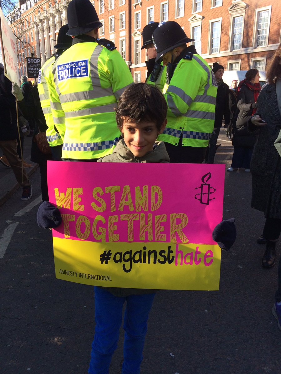 JSHEEKEY's tweet photo. "..This is what a feminist looks like!!" #womensmarchlondon https://t.co/yd7peQfUIc