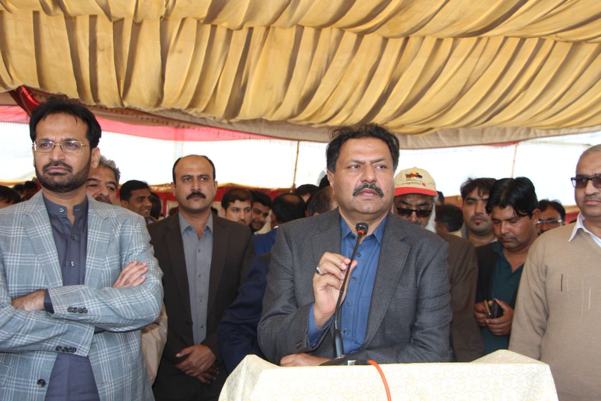 Zaffar_Shoro's tweet photo. Mins: L&amp;F M.Ali.Malkani Minis: LG #Jamkhanshoro &amp; Mins: IT Dr sikandarshoro #LDFA Exinb: SAU T.J https://t.co/59779cTaPz