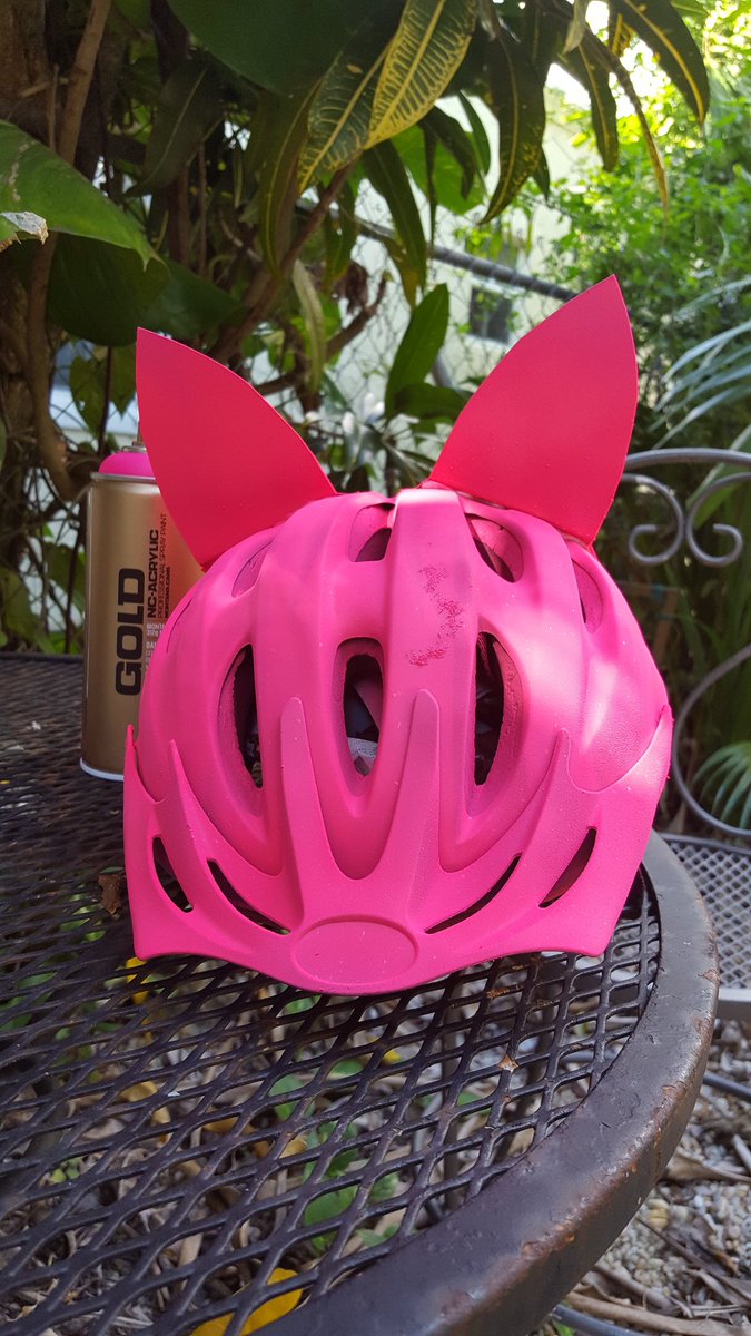 bikesomi's tweet photo. #nastybikehelmet https://t.co/lJjPRorXN3