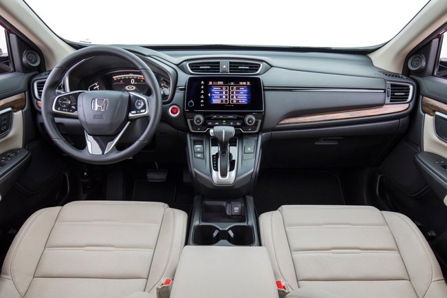 Обзор #Honda CR-V 2017 car4play.ru/auto/obzor-hon… Кроссовер стал немного больше, просторнее и комфортнее, а также получил ряд тех. обновлений