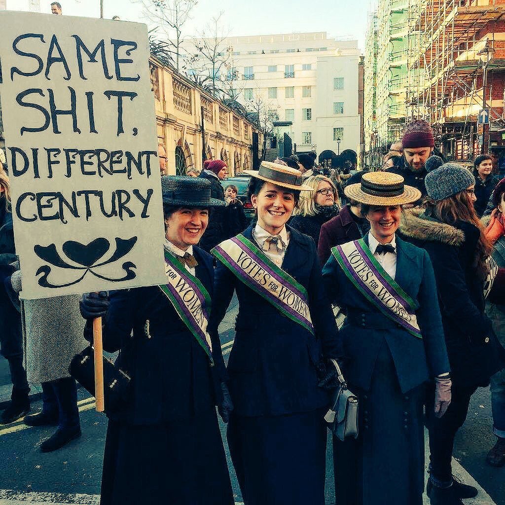 phawker's tweet photo. Bring the noise. #WomensMarch #WomensMarchphiladelphia https://t.co/NuXcdbRt8P