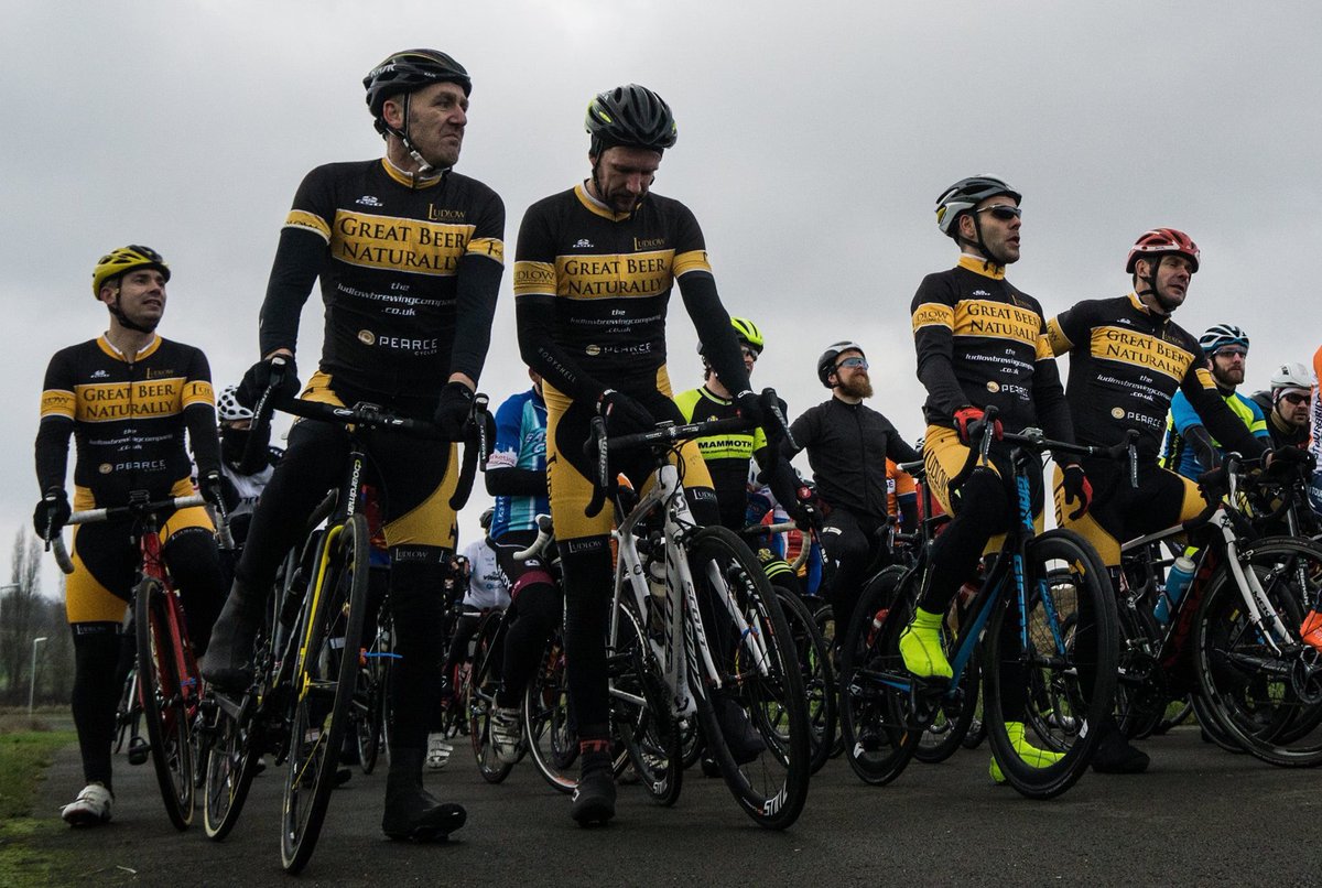 The <a href="/LudlowBreweryRT/">Ludlow Brewery RT</a> turn up mob handed on the line today!Thanks for the awesome support again lads. #woollymamil