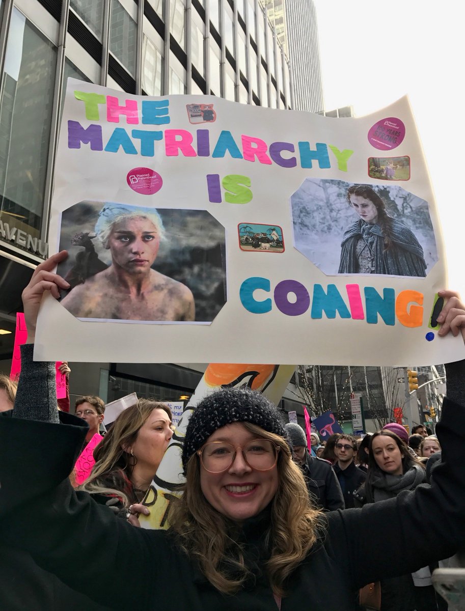 IssueVoter's tweet image. Photo from NYC #WomensMarch via @cnbrower