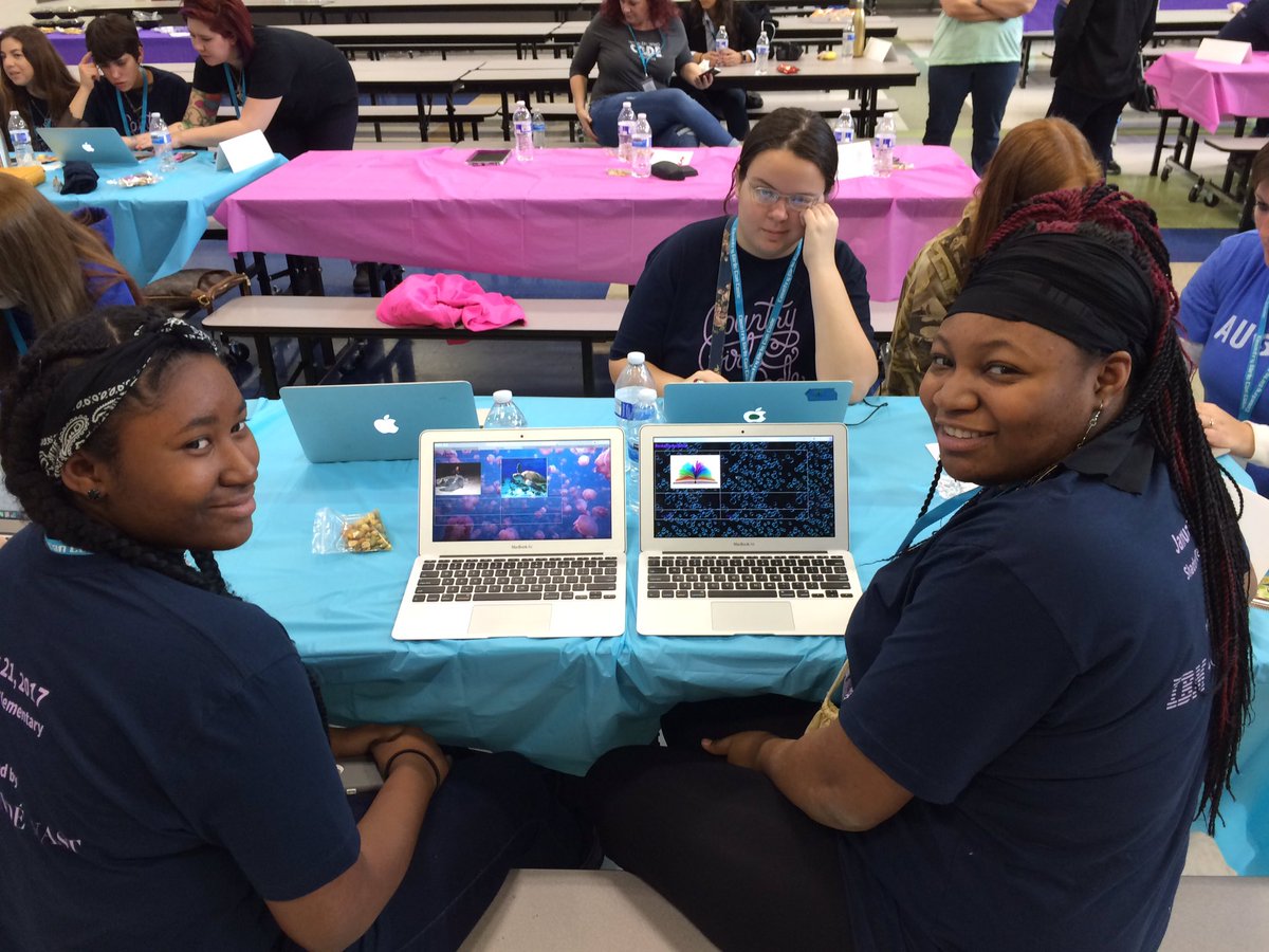 gottasectech's tweet image. Busy saving our hard work! @github @COCISD #countrygirlscode @WWCodeATX @lart39Donna