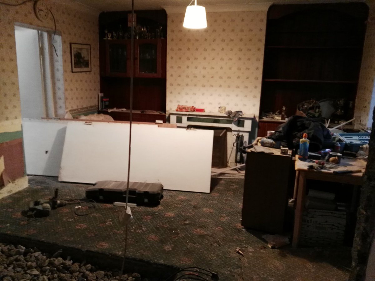 Amy Connell tweet media