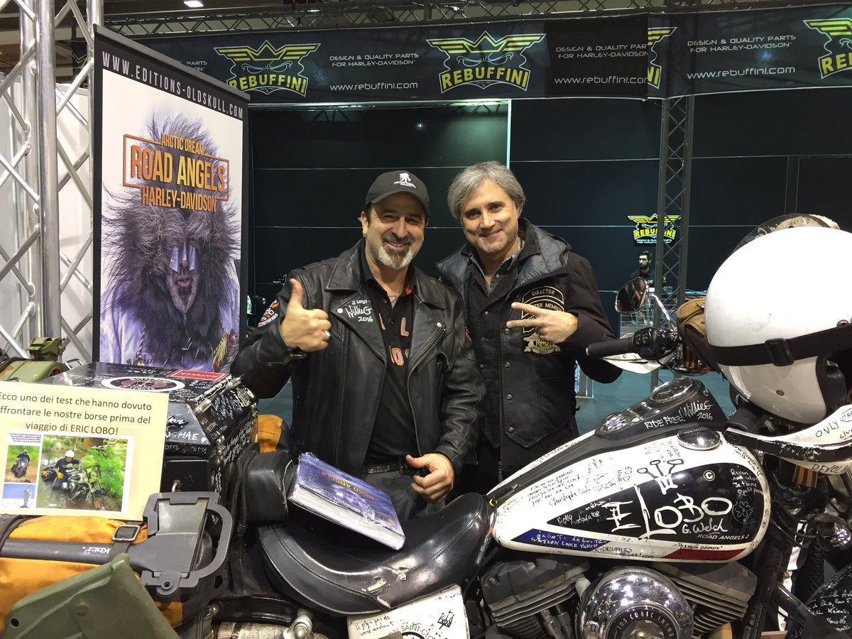 LegnanoChapter's tweet photo. LCI al Motor Bike Expo di Verona con un mito mondiale dell'avventura sulle due ruote!! https://t.co/75mCVzg8wI