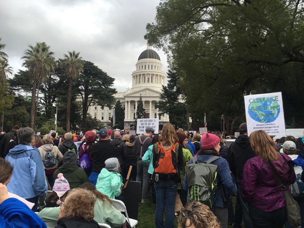 photo of Sacramento's January 21 Women's March