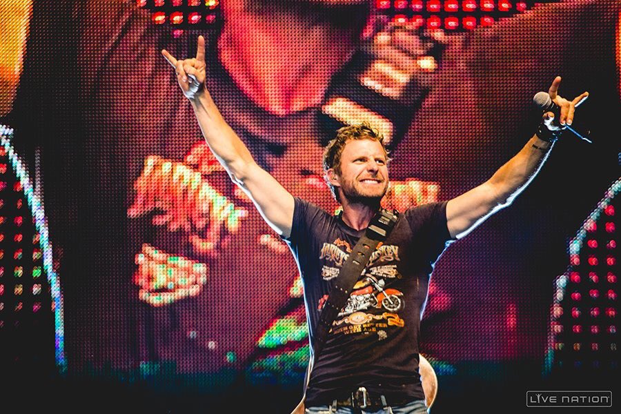 MSU_SA's tweet photo. Free 🎟 to see @DierksBentley are still up for grabs! We will announce the winner February 14th! Just RT &amp; follow for a chance to win https://t.co/LMFx8EmKar