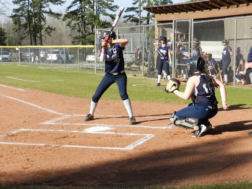 Congratulations goes out to Jenna McCauley who made a verbal commitment today to play softball at UNC Wilmington!