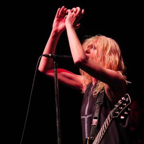 ZombiesXXXX's tweet photo. The Pretty Reckless in London tonight https://t.co/wDV9ytGW2L