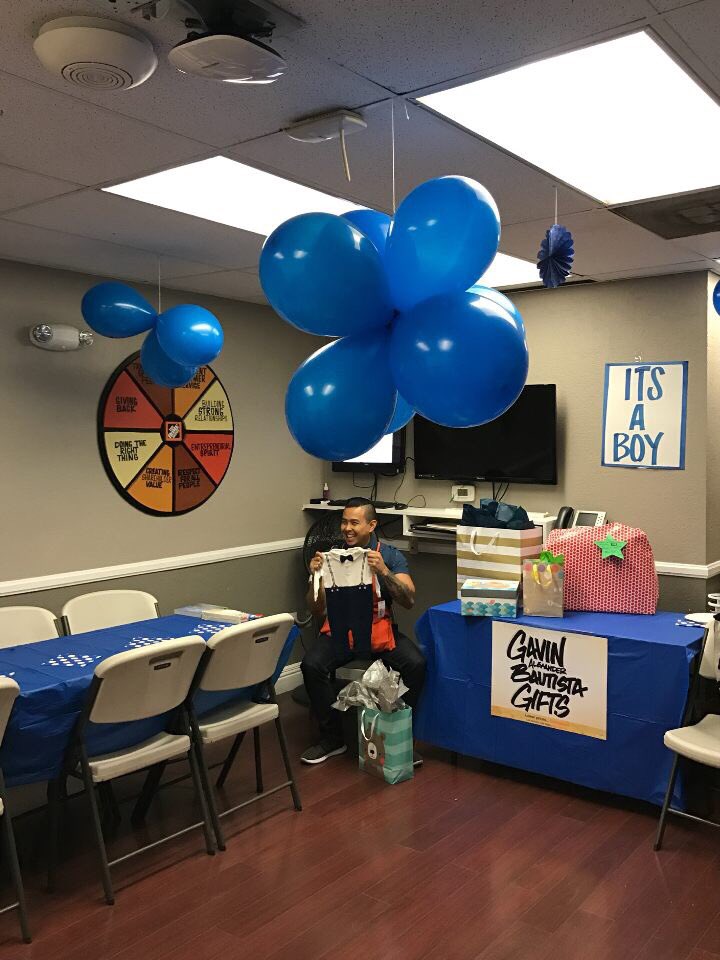 THDBrea's tweet photo. It's a boy! Baby shower celebration for Head Cashier, Mike. #hdbaby https://t.co/rwtordy1ar
