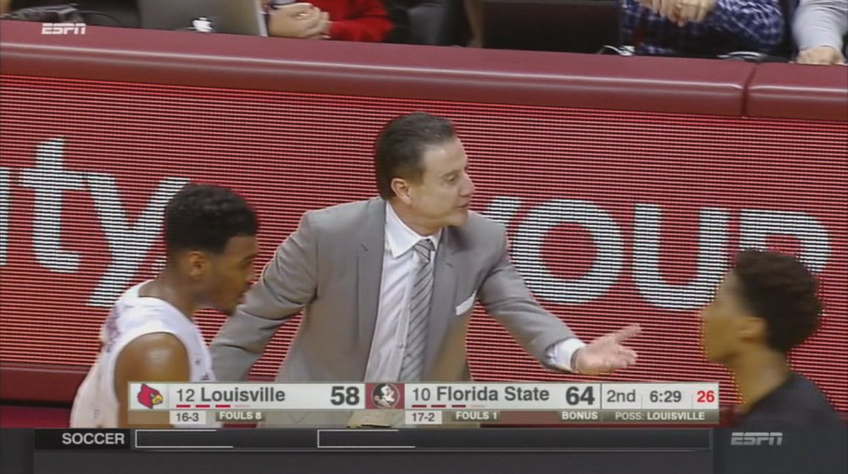 No. 10 FSU wins showdown versus No. 12 Louisville 73-68 bit.ly/2j8XjNq https://t.co/hSIp7NCWHL
