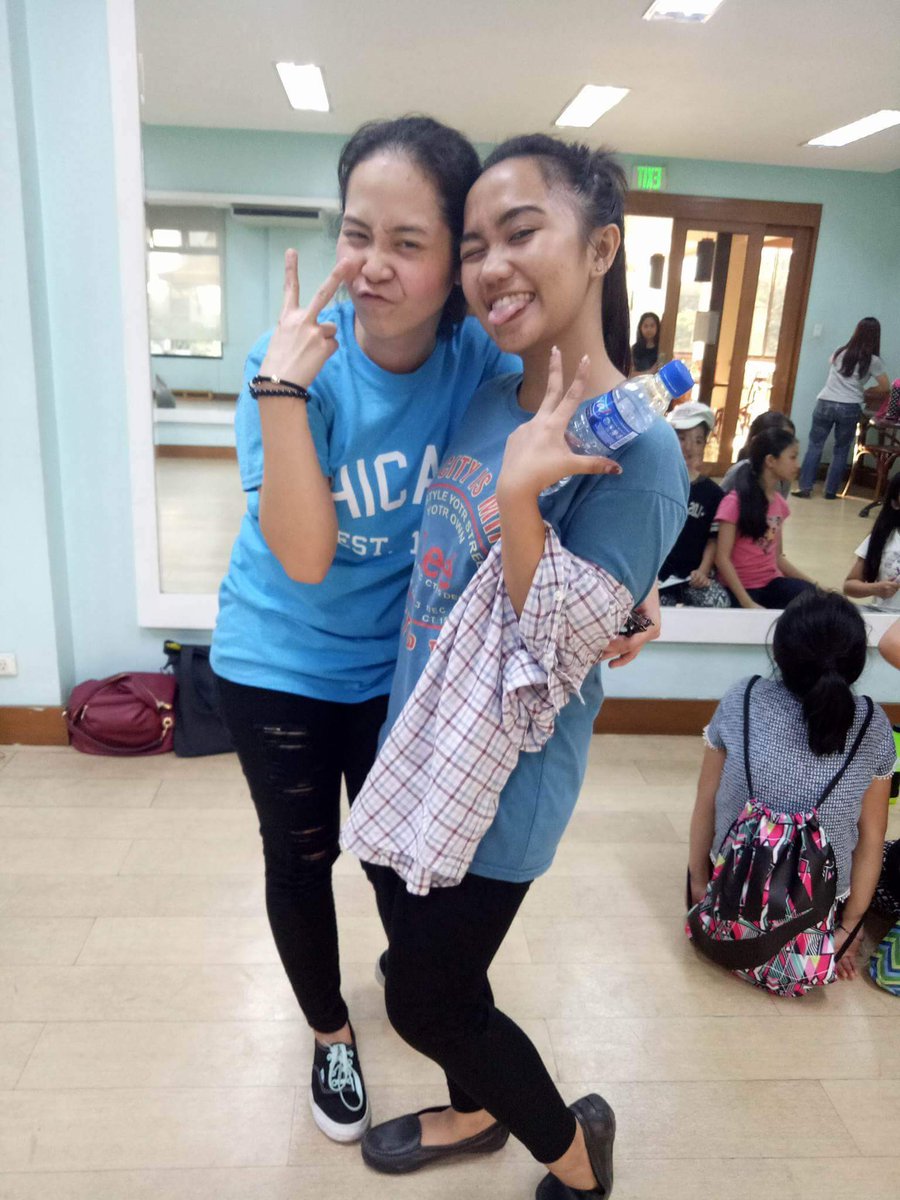 AFactoran's tweet photo. Raketera ng taon hahaha. Goodluck mga bebe sana manalo kayo hihi😊😘 #semiD.I https://t.co/CAMLJeYl6z