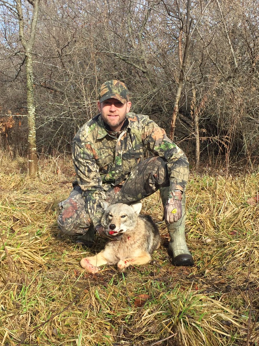BABOutdoors's tweet photo. No off season here!   @FredEichler #predatorhunting #furtaker #foxpro #deaddog #savingfawnsandturkey https://t.co/FZ99QqZz4U