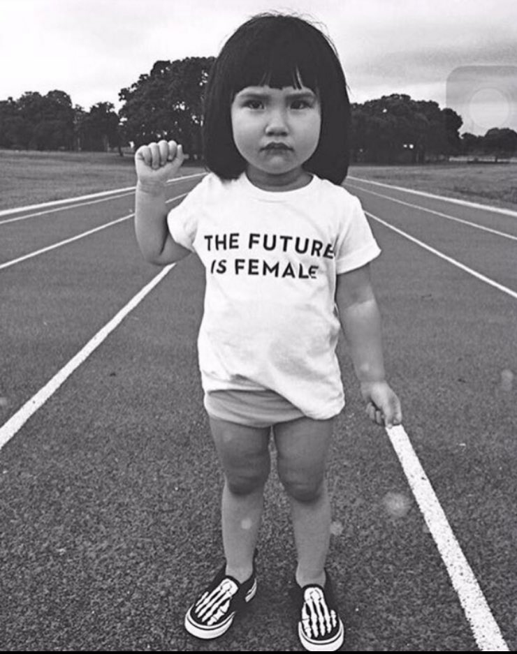 Las mujeres toman la calle el primer día del mandato Trump. Gracias. #WomenMarch