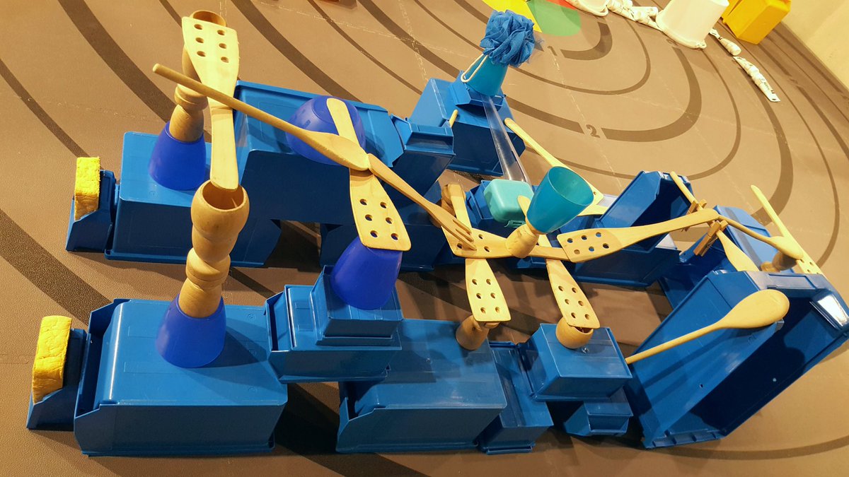 cpompidoumalaga's tweet photo. Antonio Rueda es el ganador del concurso Arman y la arquitectura de los objetos con #ElZoco. ¡Muchas felicidades y gracias por participar! https://t.co/DUhOnaRahl