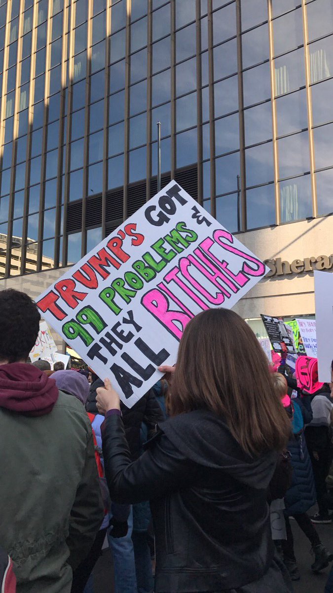 beccareitz's tweet photo. Today was so good it hurts. 🙌🏻 #WomensMarch https://t.co/Qdv8NAsgPL