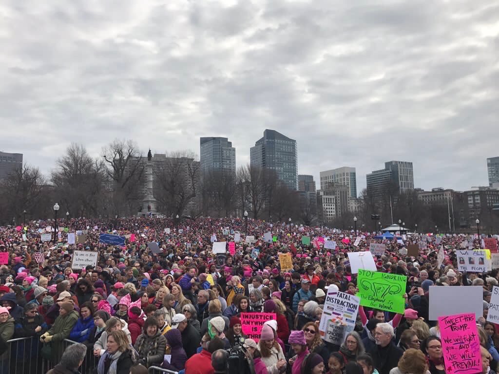 osnapitrauhl's tweet photo. “peleas como una chica”

vaya, gracias

#WomensMarch https://t.co/SKTbZV7RPZ