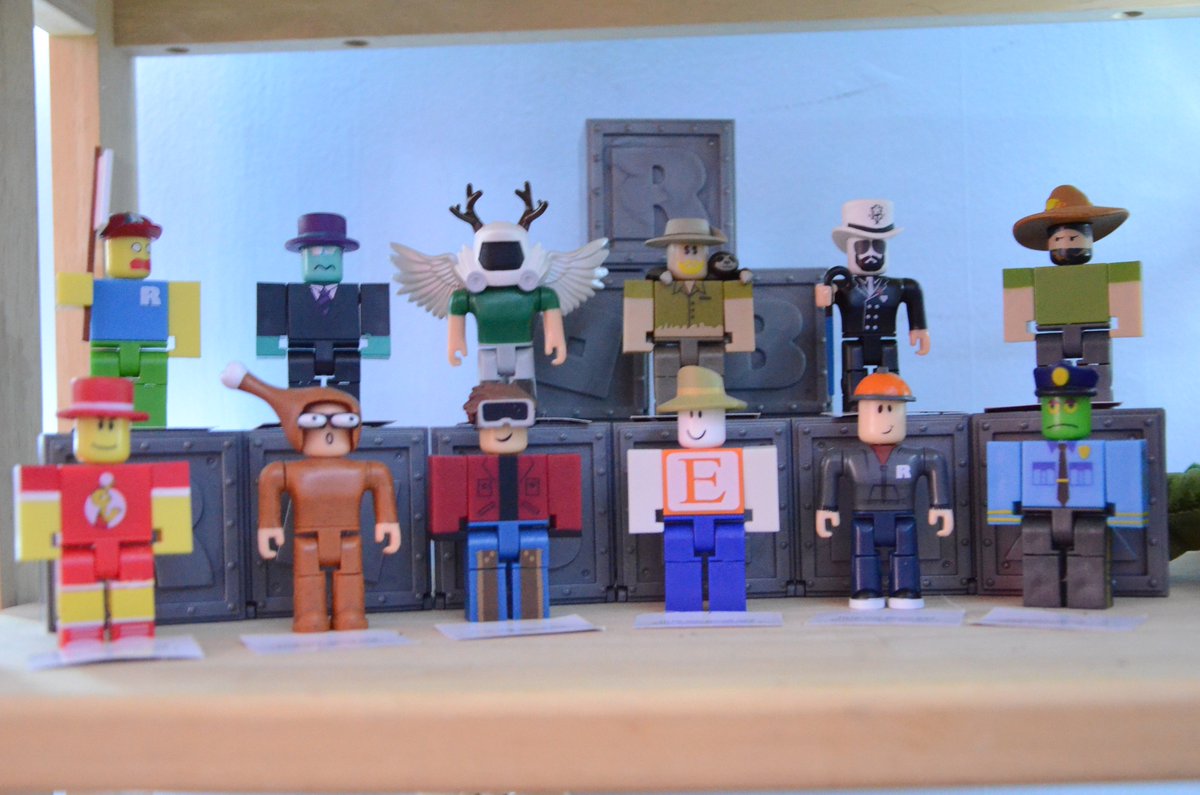 Keys Of Fate On Twitter Here Are All Of My Roblox Toy Figures So Far The Collection Is Pretty Solid Now - roblox all keys