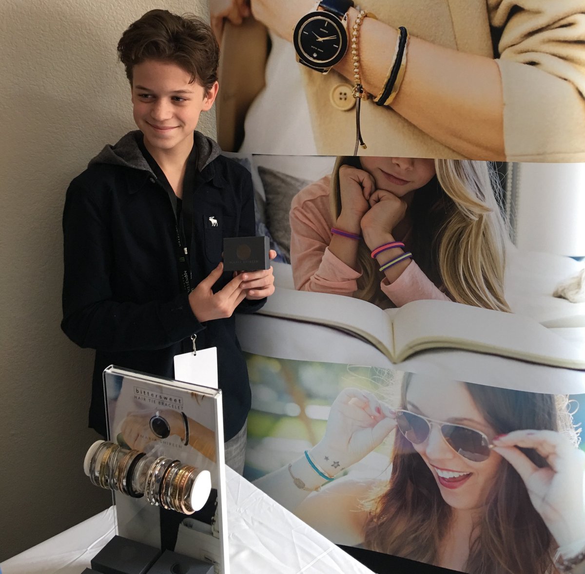 MyHTBracelets's tweet photo. Thanks for stopping by to grab some #HairTieBracelet gifts at the #IndieLounge, @jacobbuster1!
 
@sundancefest https://t.co/WvYkTVQ8Jh