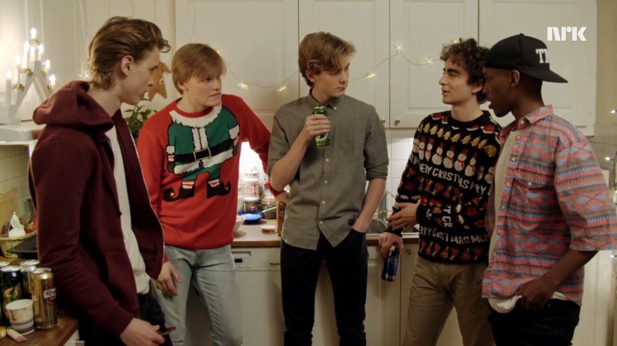 Buscamos personajes de Skam.
¿Nos ayudas a encontrarlos con un RT?
Más información por DM.