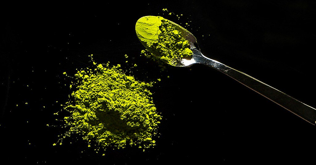 TastingTable's tweet photo. Here's how to spot real matcha from the fake stuff: https://t.co/biU0mCSom3 https://t.co/rDjhy79pT2