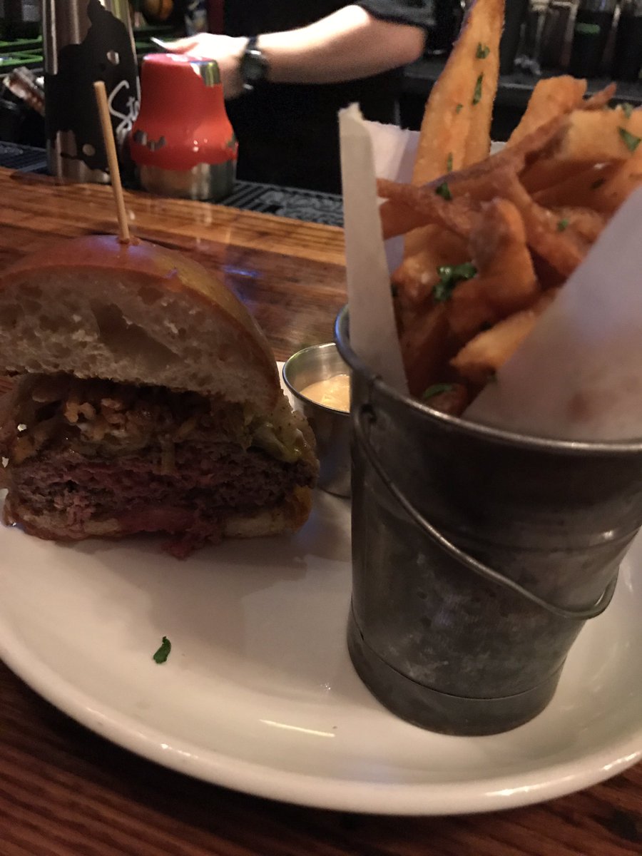 Rosanne Natale I. tweet media