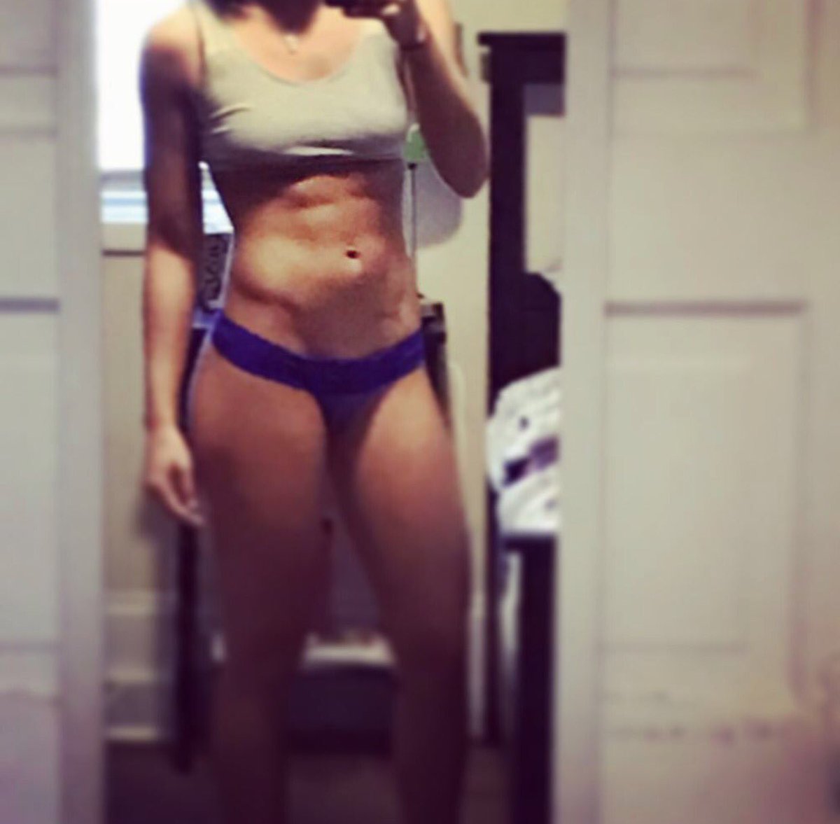 ShesABrit_House's tweet photo. #girlswholift #abs #getupandworkout https://t.co/8orA64tlef