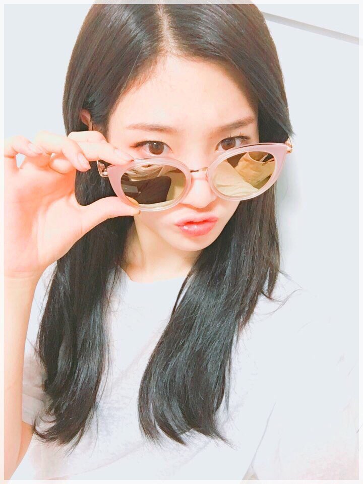 chaeyeonpics tweet picture