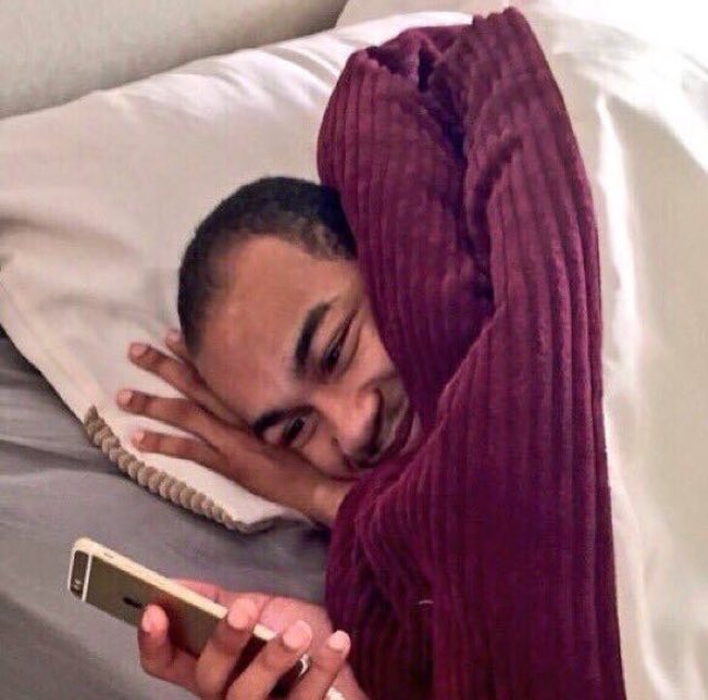 killerriley's tweet photo. patiently waiting for rowan to go live on facebook https://t.co/ERUGsop463