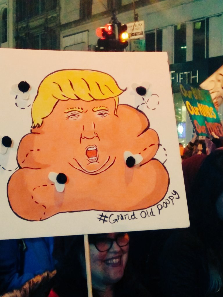 LensOfNYC's tweet image. March of the people..  At a critical point.  #WomensMarch #nycwomensmarch #NewYorkCity #NYCLens