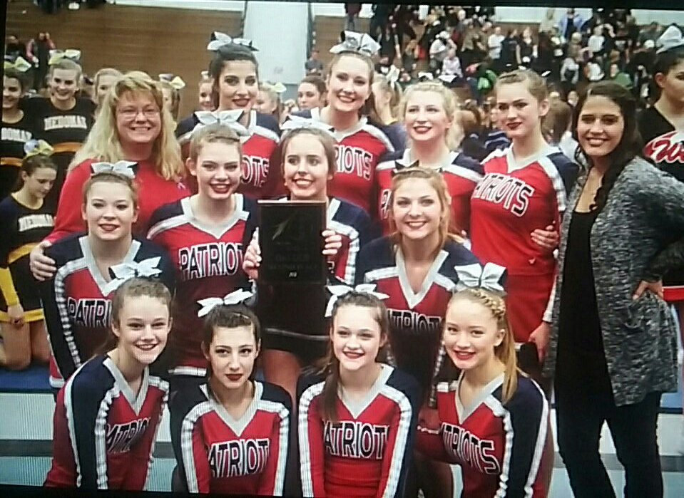 MiaJHenry's tweet photo. 2nd place for Class B/C/D goes to the Lady Patriots. @GNG_AD https://t.co/aAc9Wokii2