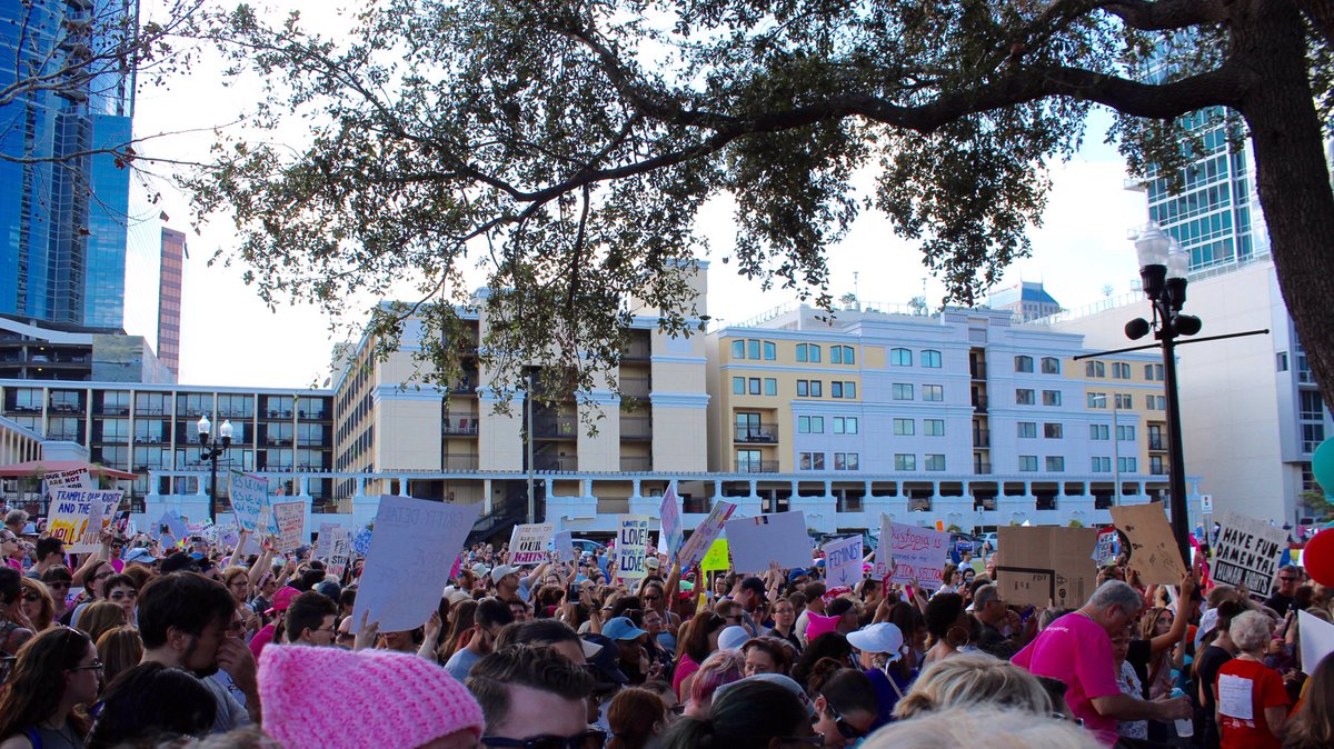 RachQuattrocchi's tweet photo. #WomensMarch ORLANDO @womensmarch https://t.co/BrkjxaN3H1