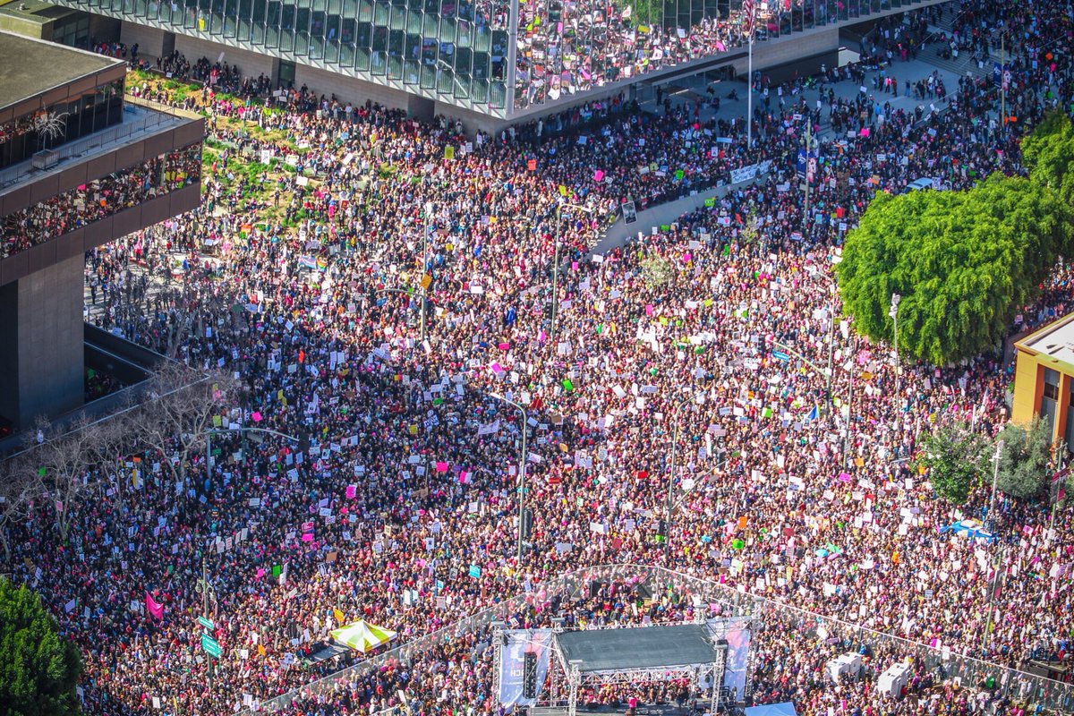 dorothysnarker's tweet photo. More than 3 million marchers. No arrests. America is already great. #WomensMarch https://t.co/I4SFfkrn3C