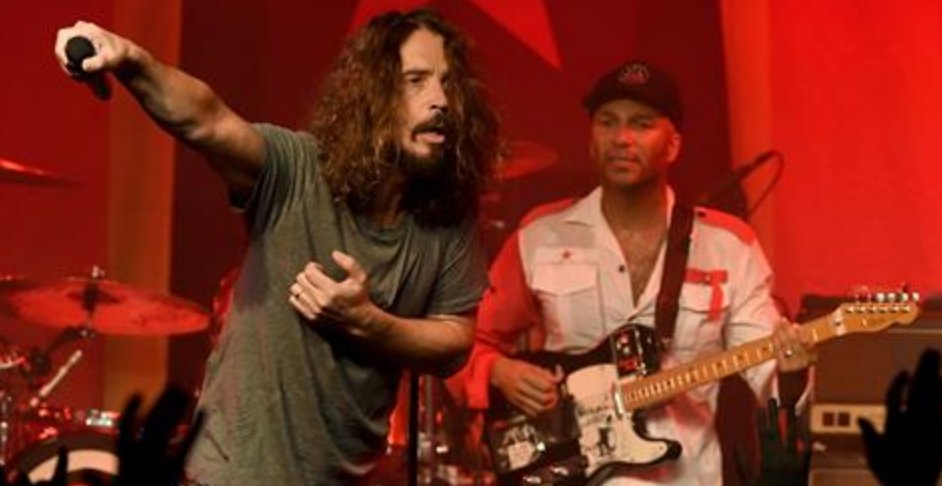 RollingStone's tweet photo. See Audioslave reunite at Los Angeles' anti-inaugural ball https://t.co/gbabdVaaev https://t.co/vQI13czLyV
