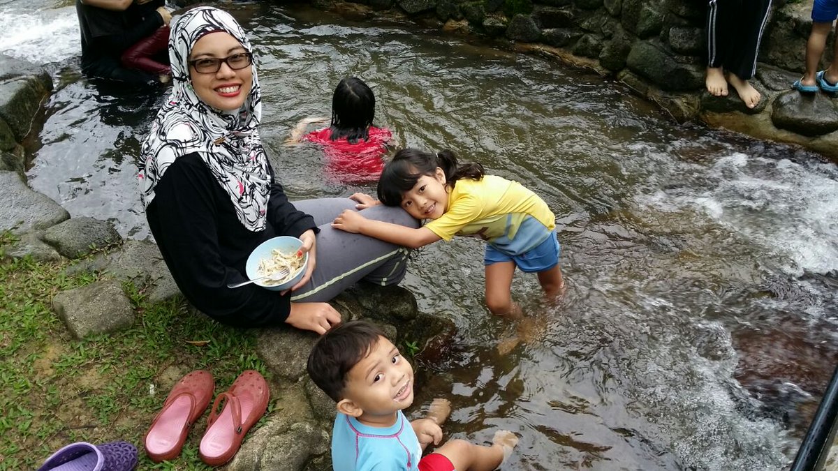 kay_alia's tweet photo. #TotsTravelTips
Choose a place with child frenly facilities and activites. But dun b too ambitious to do many at once. Overwhelmed = cranky https://t.co/UEJHbV8uR1