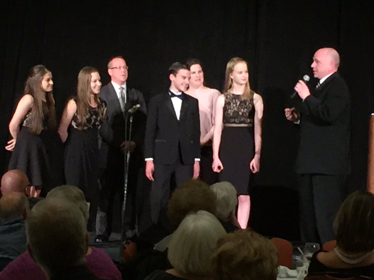 HFISING's tweet photo. Awesome=Youth choruses. Vintage Mix shared their story and their music with our sponsors. #BHSsan https://t.co/InzI89MYFv
