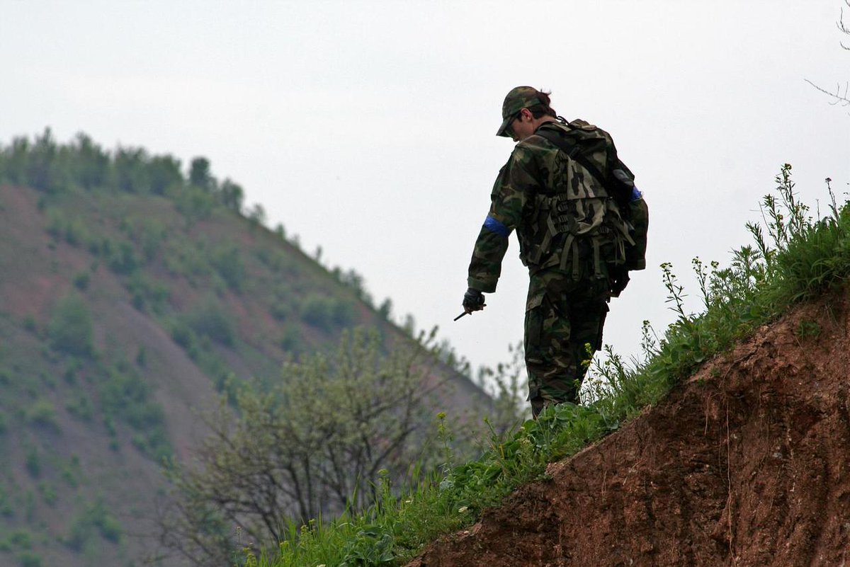 AirsoftbaseCo's tweet photo. ⌖ Airsoft BaseCO ⌖
| Don't lose your footing!! Pc; Skhaklrov  |
❍ TAGS ❍
#war #bbwarz #Airsoftbase #airsoft #airsoftuniverse https://t.co/12lA0NMffQ
