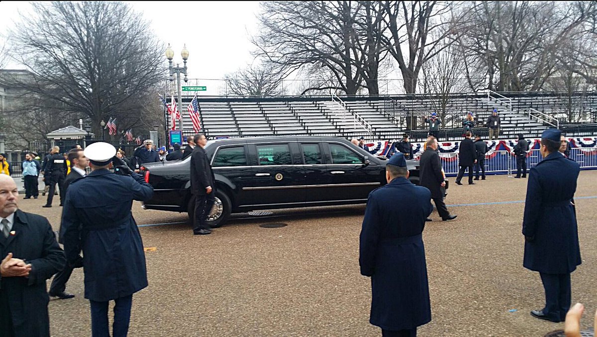 FRICTION456's tweet image. #SpicerSpin &quot;The Stands On The Parade Route Were Full To OverFlowing&quot;