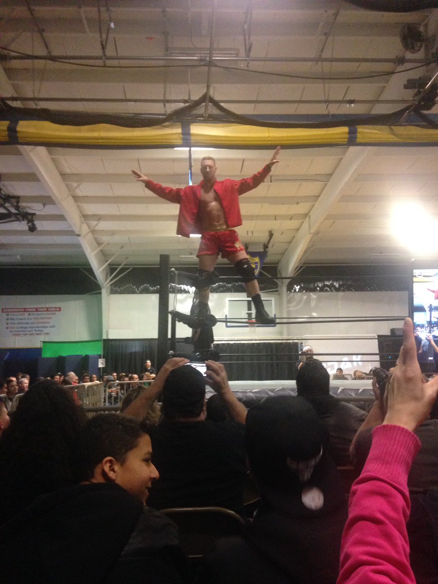 KFNpodcast's tweet photo. Here for @newwrestling1 #kayfabenation #overthetop https://t.co/jNjXNGt5Qb