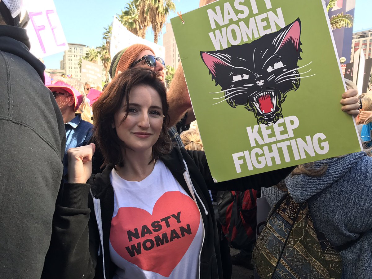 genmakeup's tweet photo. Marched with the amazing people of Los Angeles today! #womensmarch https://t.co/r7S167b1im