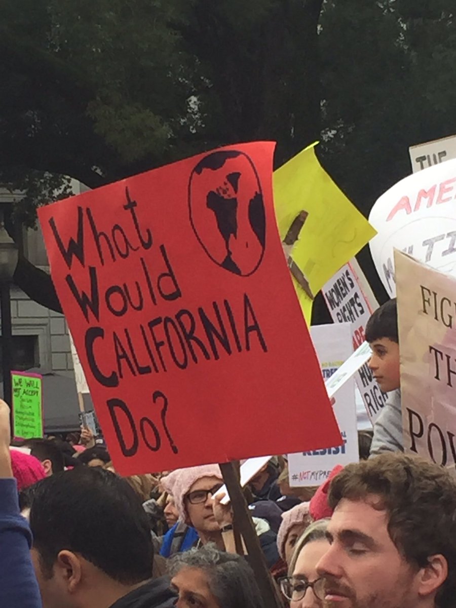_jmac_17's tweet photo. Proud to be Californian #bluefirewall #WomensMarch https://t.co/pgvEfwz5Nz