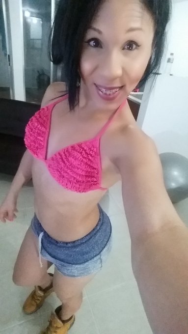 Hello people im chaturbating and lookinh for fun @chaturbate https://t.co/yGrPvwxzWy<a href="/tag/followme"class="tags"><span>#followme</span></a><a href="/tag/broadcast"class="tags"><span>#broadcast</span></a><a href="/tag/bigbooty"class="tags"><span>#bigbooty</span></a><a href="/tag/bigass"class="tags"><span>#bigass</span></a><a href="/tag/transgirl"class="tags"><span>#transgirl</span></a>