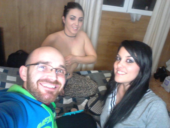 Con @ana_marco_x y mi nena @Pamelaasanchezz haciendo shows en el club los molinos. Cuenca https://t.<a class="tags" target="_blank" title="On Twitter" href="/?out=eyJ0eXAiOiJKV1QiLCJhbGciOiJIUzUxMiJ9.eyJpYXQiOjE3MjI1ODk0OTIsImlzcyI6InR3cG9ybnN0YXJzLmNvbSIsIm5iZiI6MTcyMjU4OTQ5MiwiZXhwIjoxNzU0MTI1NDkyLCJyZWRpcmVjdF91cmwiOiJodHRwczovL3R3aXR0ZXIuY29tL2FuYV9tYXJjb194In0.l5KfyJxk4TULVZ5sB9PPsOS1jZGQR_GgorKL1iqteyebXrMMaFtzQ5ke2dEi14pPk2X3_8BzKtG3Q3kmxD3obg">@ana_marco_x</a><a class="tags" href="/tag/pamelaasanchezz">@pamelaasanchezz</a><a href="/tag/goodmornig"class="tags"><span>#goodmornig</span></a>