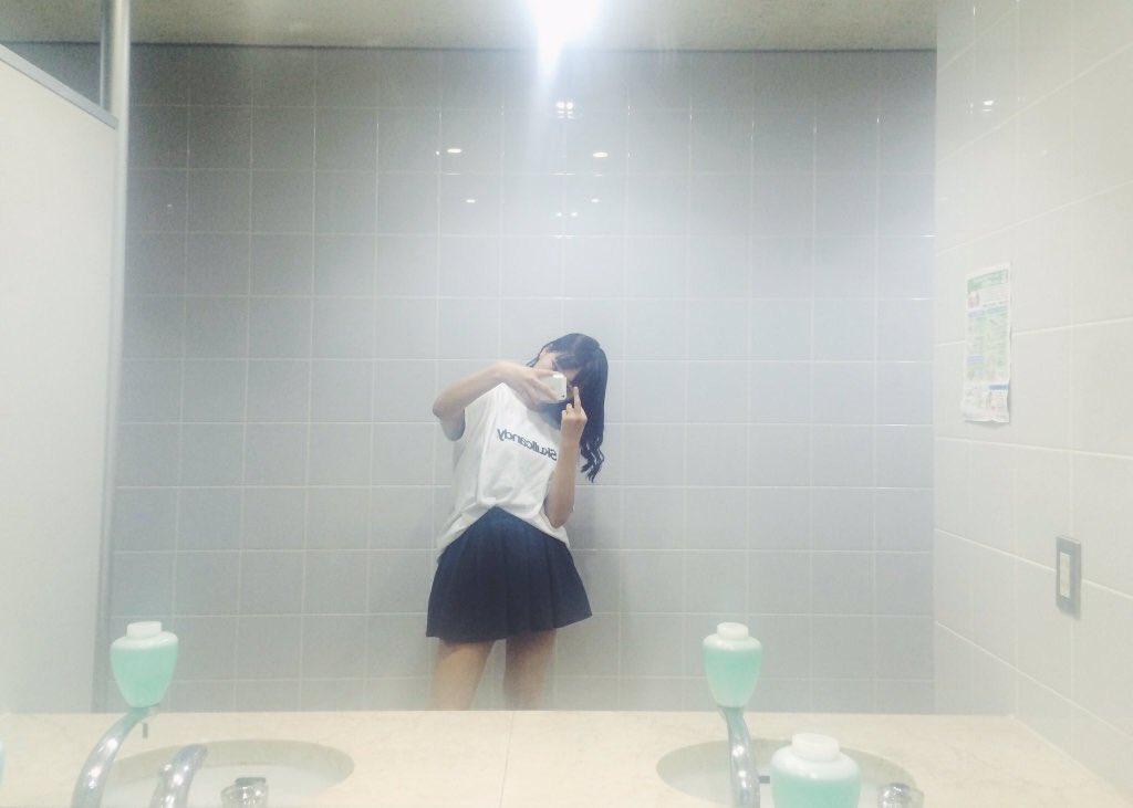 takekyoluv's tweet photo. 武田杏香誕��日おめでとう。🎂

それでは。👋 https://t.co/Ypar7lGoYx