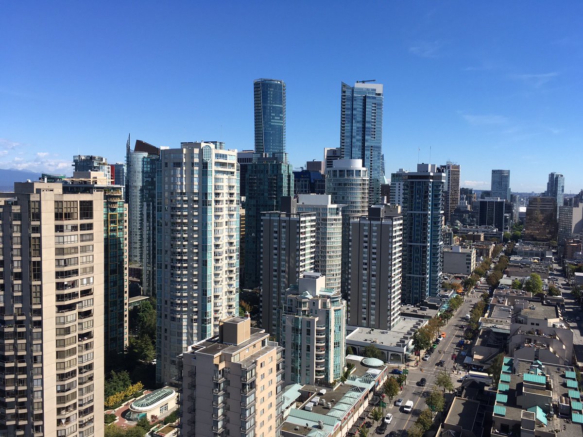 cindyloupy's tweet photo. Hey Van! Van Couver...I miss you man!!! #vancouver #BritishColumbia #Canada #pacificnorthwest #OhCanada #teavel #bigcitylife #missyouman https://t.co/VgwRG0hylL
