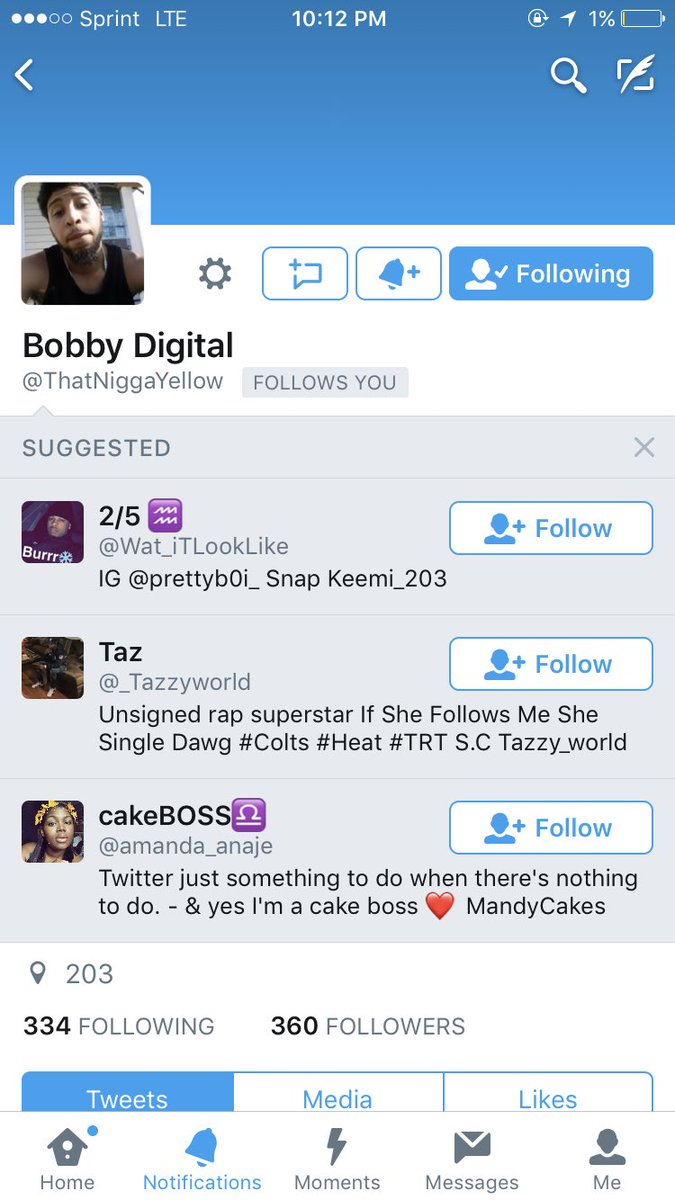 chinygyal_'s tweet photo. @ThatNiggaYellow just followed you 😂😩😩 https://t.co/oKCskKJ8t8